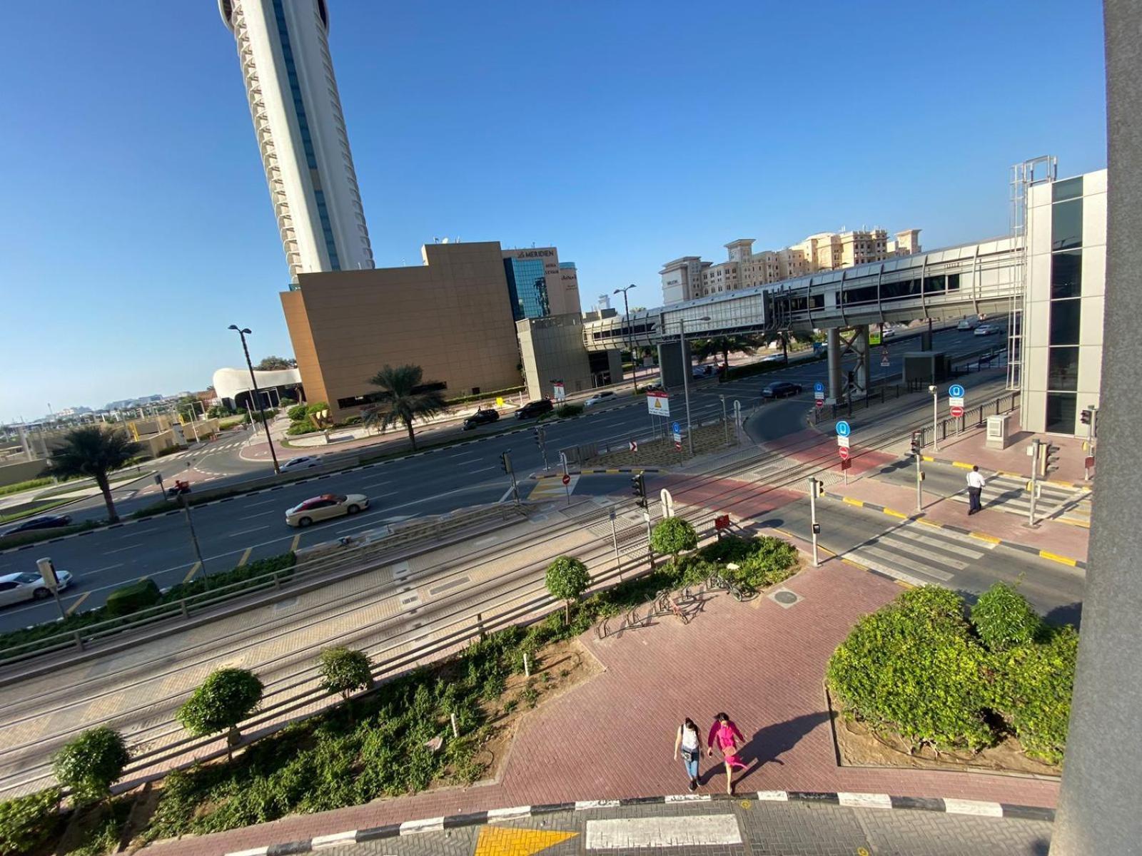 Nice Single Rooms For "Girls" Only In Dubai, Marina エクステリア 写真