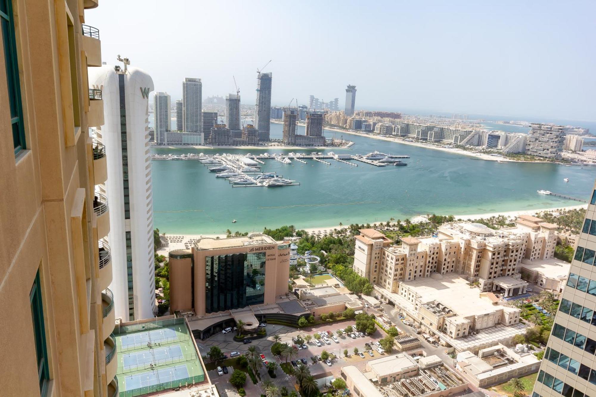 Nice Single Rooms For "Girls" Only In Dubai, Marina エクステリア 写真