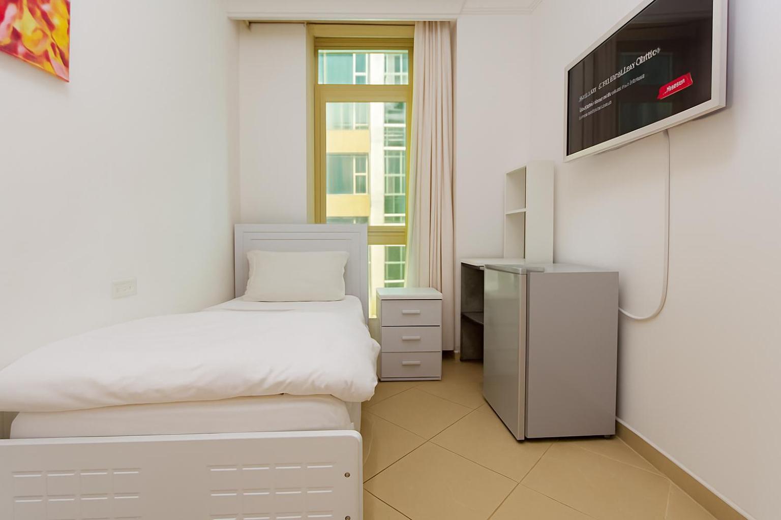 Nice Single Rooms For "Girls" Only In Dubai, Marina エクステリア 写真