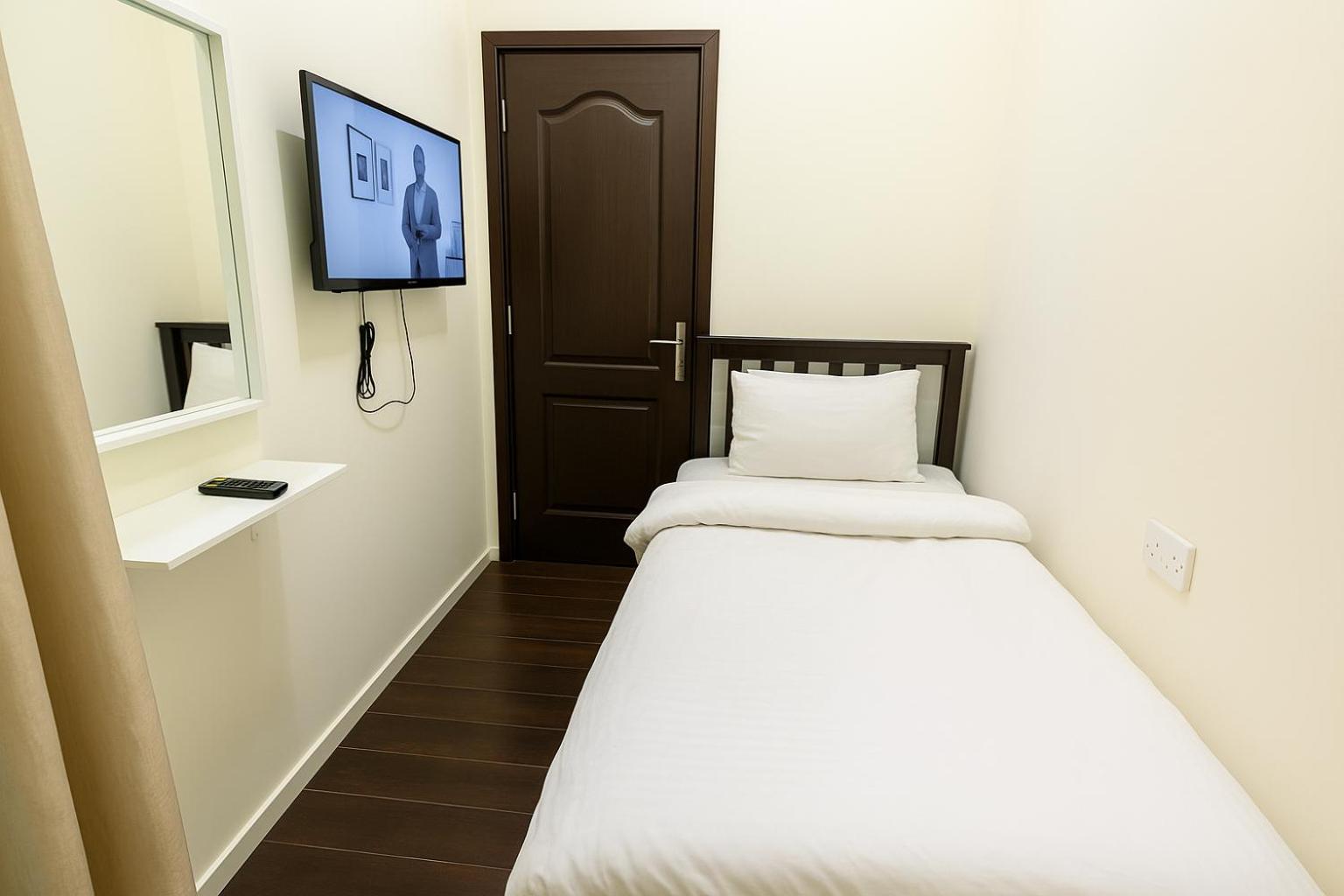 Nice Single Rooms For "Girls" Only In Dubai, Marina エクステリア 写真