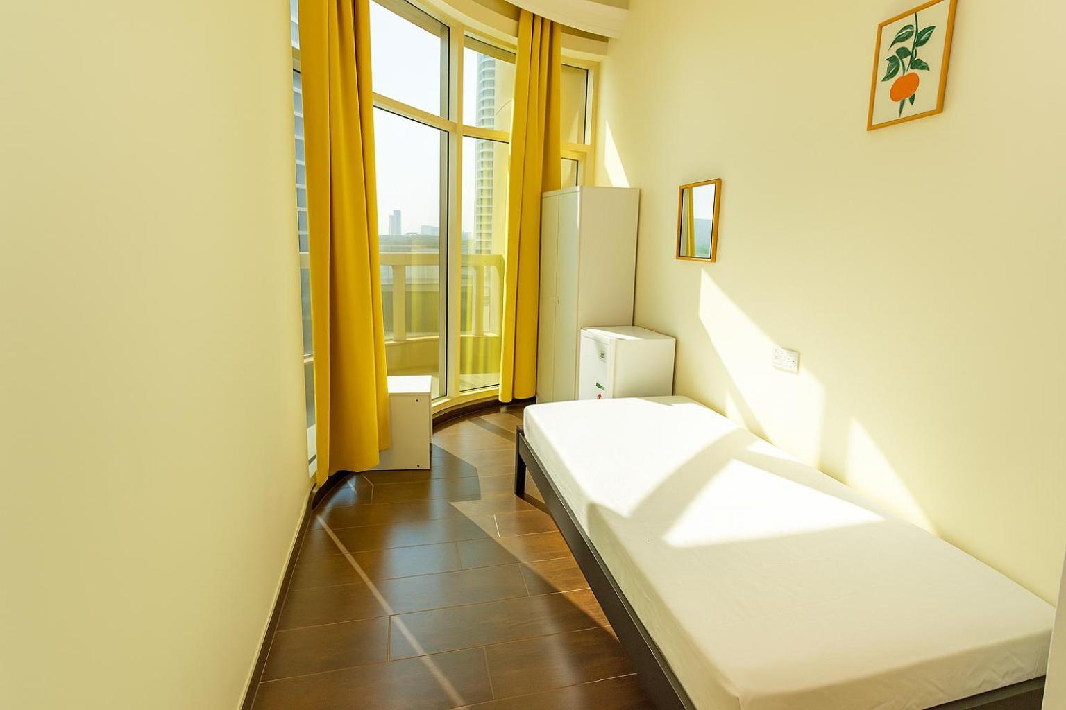 Nice Single Rooms For "Girls" Only In Dubai, Marina エクステリア 写真