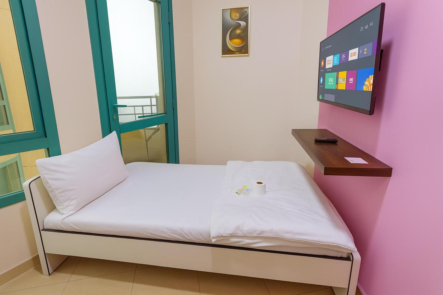 Nice Single Rooms For "Girls" Only In Dubai, Marina エクステリア 写真