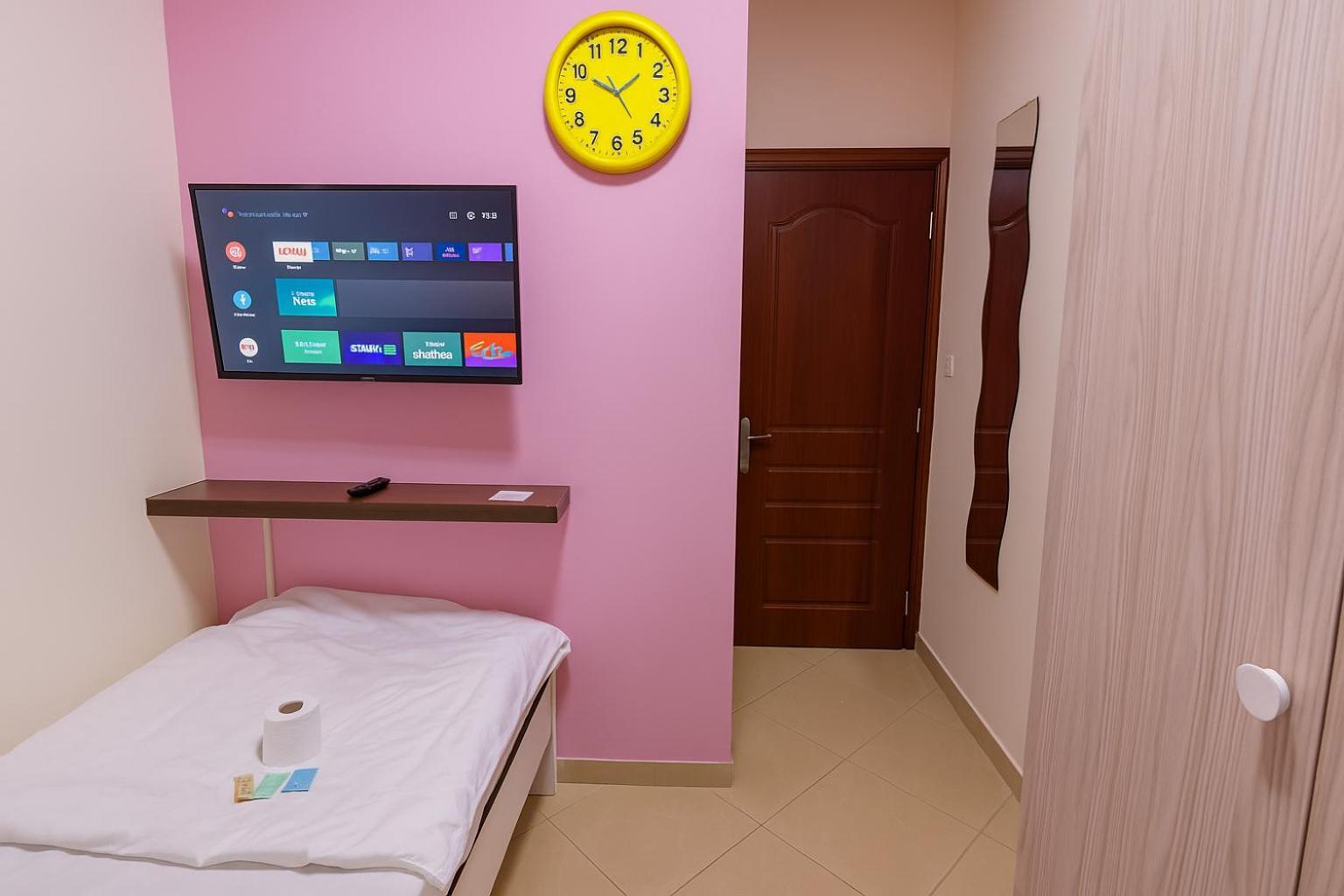 Nice Single Rooms For "Girls" Only In Dubai, Marina エクステリア 写真