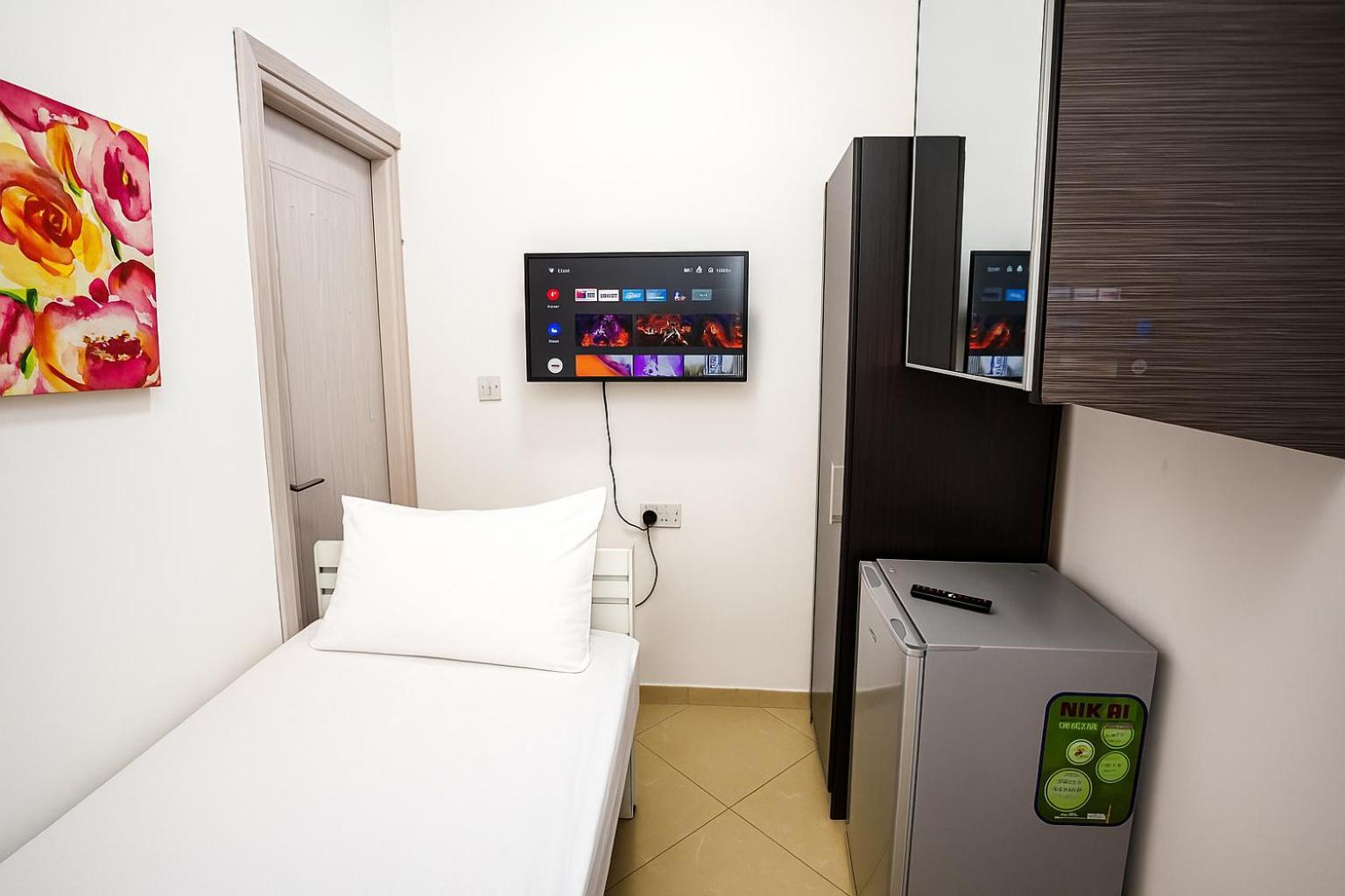 Nice Single Rooms For "Girls" Only In Dubai, Marina エクステリア 写真